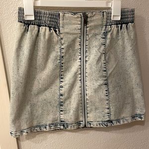 Wild fable acid wash denim skirt medium worn once